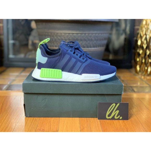 Size 4.5 Adidas NMD R1 "Collegiate Navy Ice Mint" - Picture 3 of 5